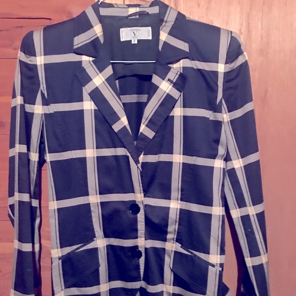 Valentino suit in dark blue and white